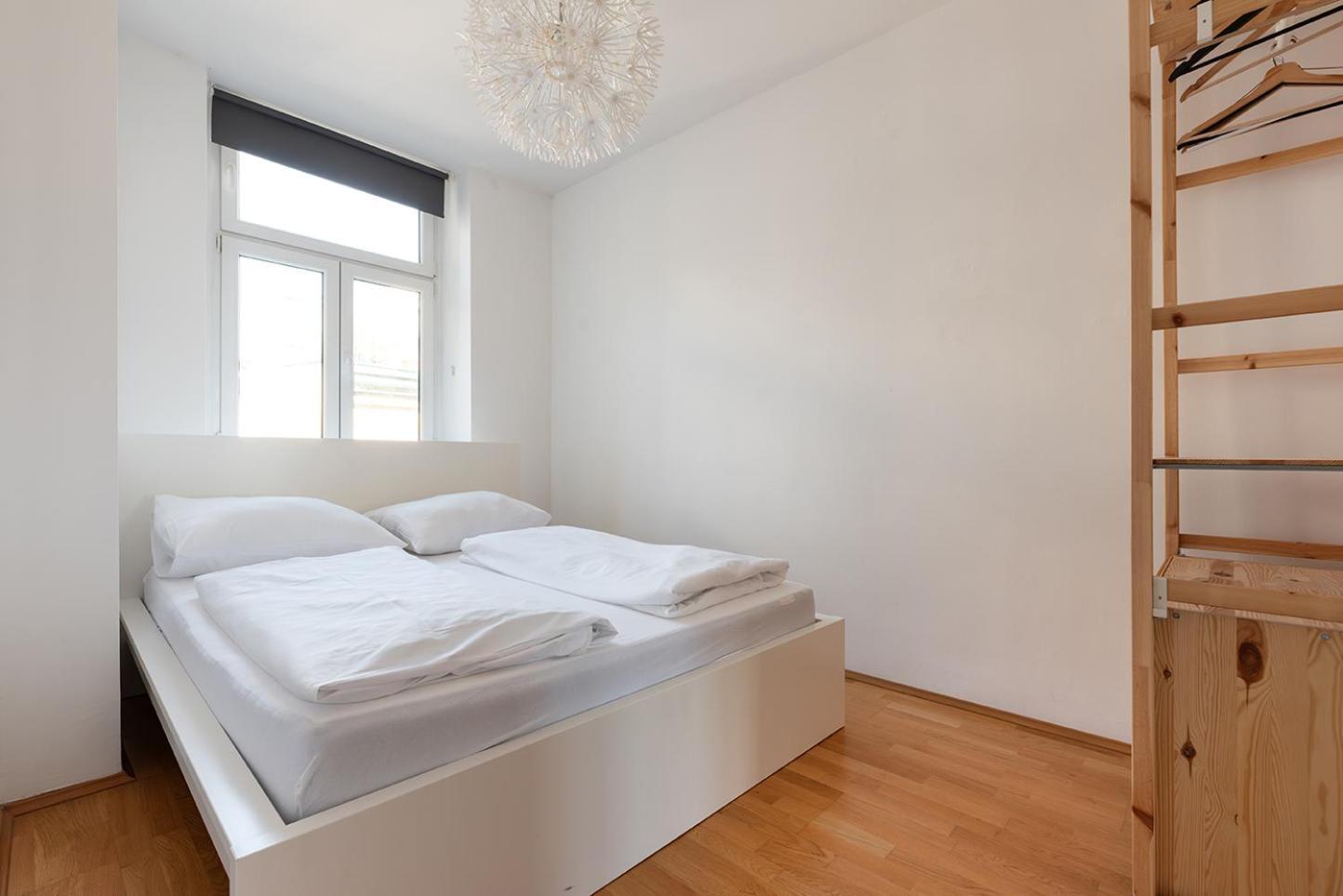 Apartment Zentral Und Ruhig Bei Schoenbrunn Wien